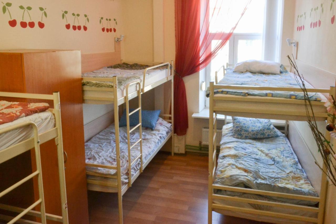 Vishnya Hostel Dnipro Dış mekan fotoğraf