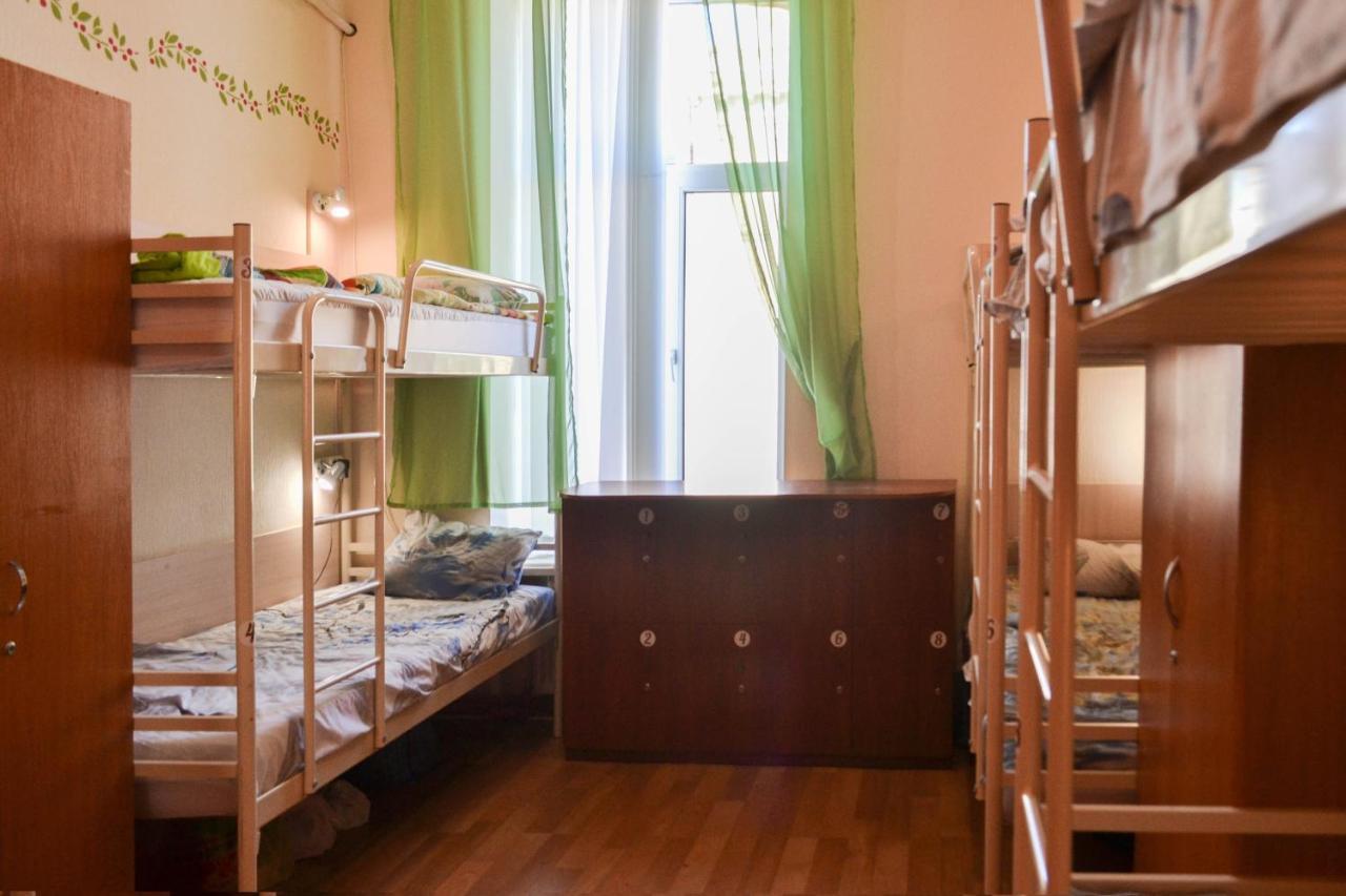 Vishnya Hostel Dnipro Dış mekan fotoğraf